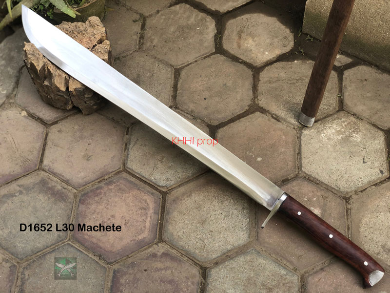 D1652-L30-Machete